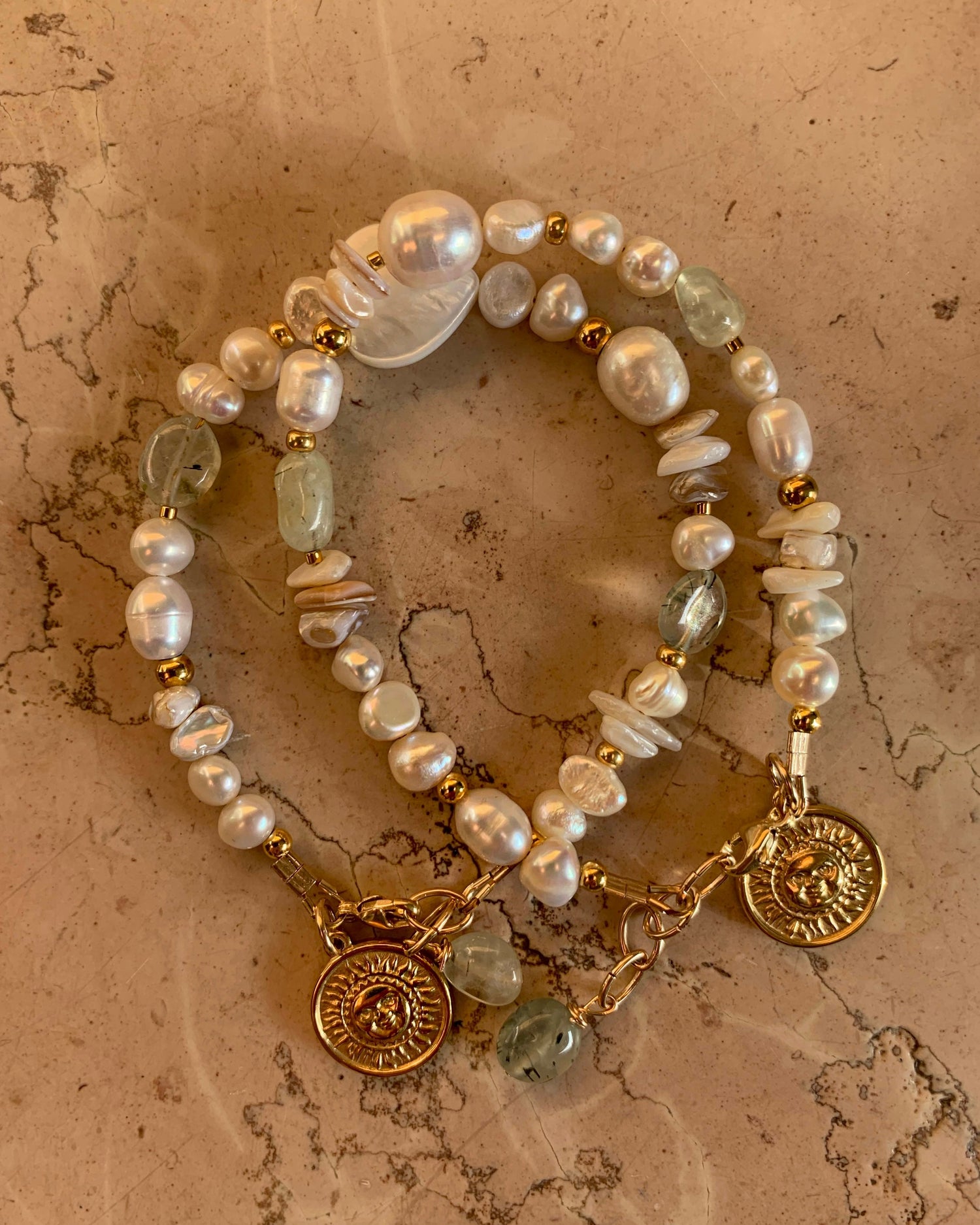 Armbänder