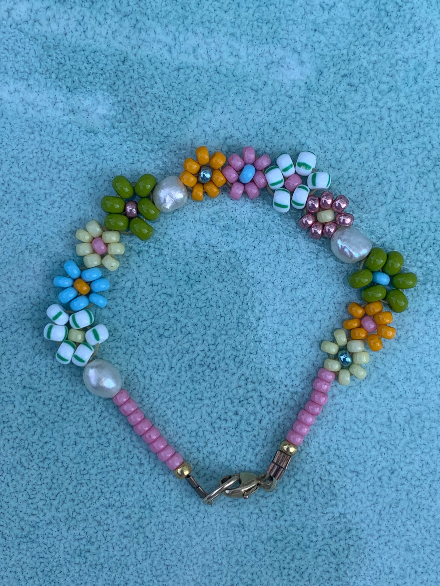 Summer flowers bracelet